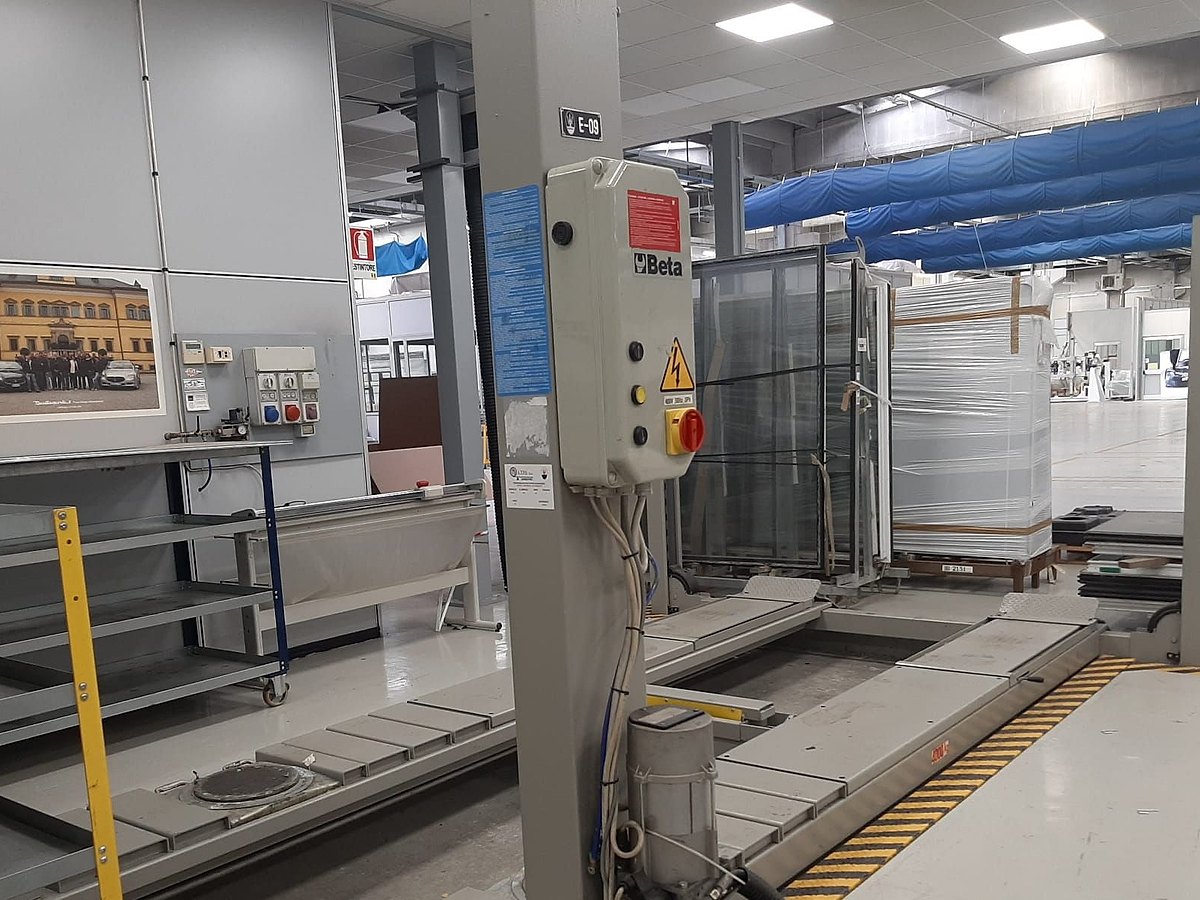 Ponte sollevatore 4 colonne – RAV 4405