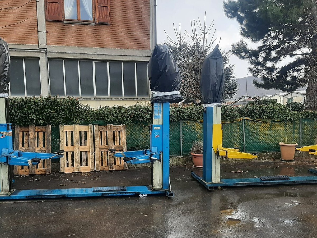 Ponti sollevatori Ravaglioli usati